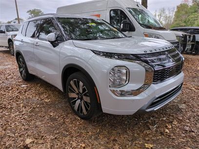 Used 2025 Mitsubishi Outlander SEL