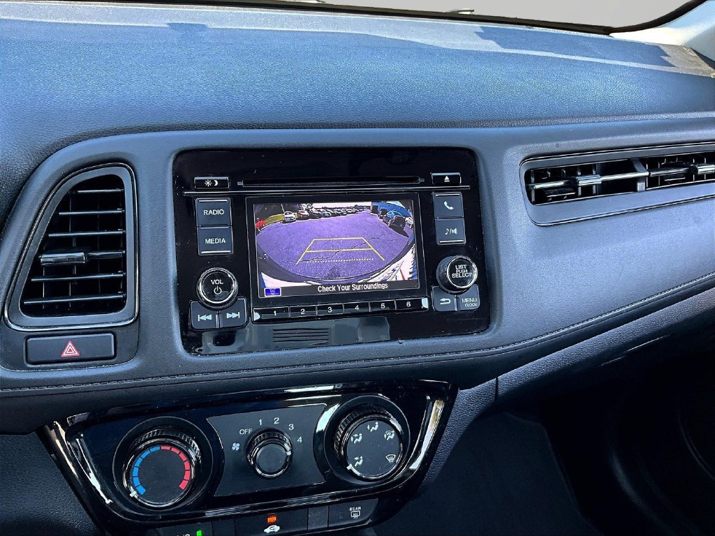 Used 2022 Honda HR-V LX image 15