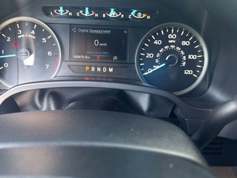 Used 2020 Ford F150 XLT w/ Equipment Group 302A Luxury image 4