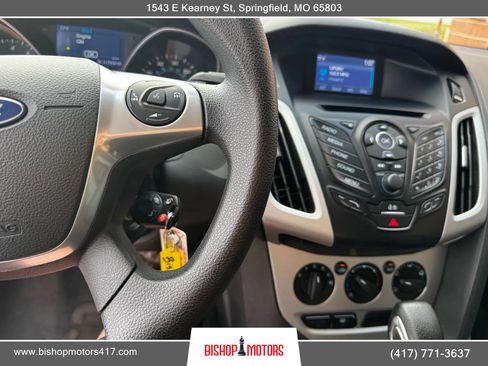 Used 2014 Ford Focus SE image 18