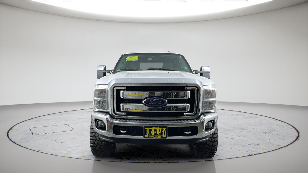 Used 2016 Ford F250 XLT w/ XLT Premium Package AWD/4WD image 3