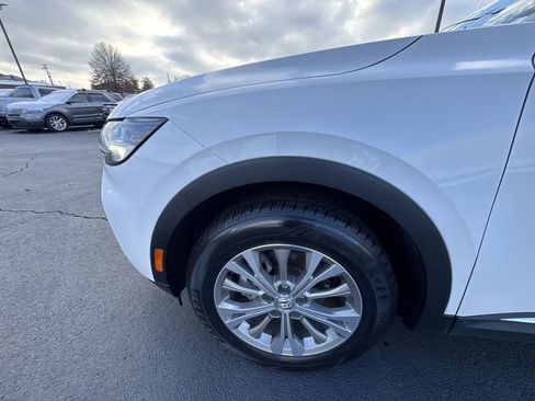 Used 2022 Buick Envision Preferred FWD image 10