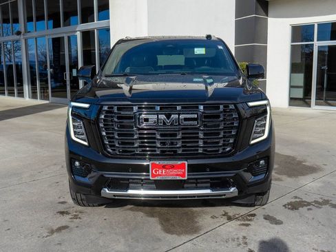 New 2026 GMC Yukon XL Denali Ultimate AWD/4WD image 2