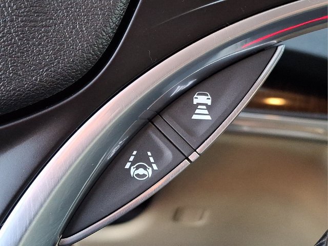 Used 2020 Acura MDX SH-AWD image 22