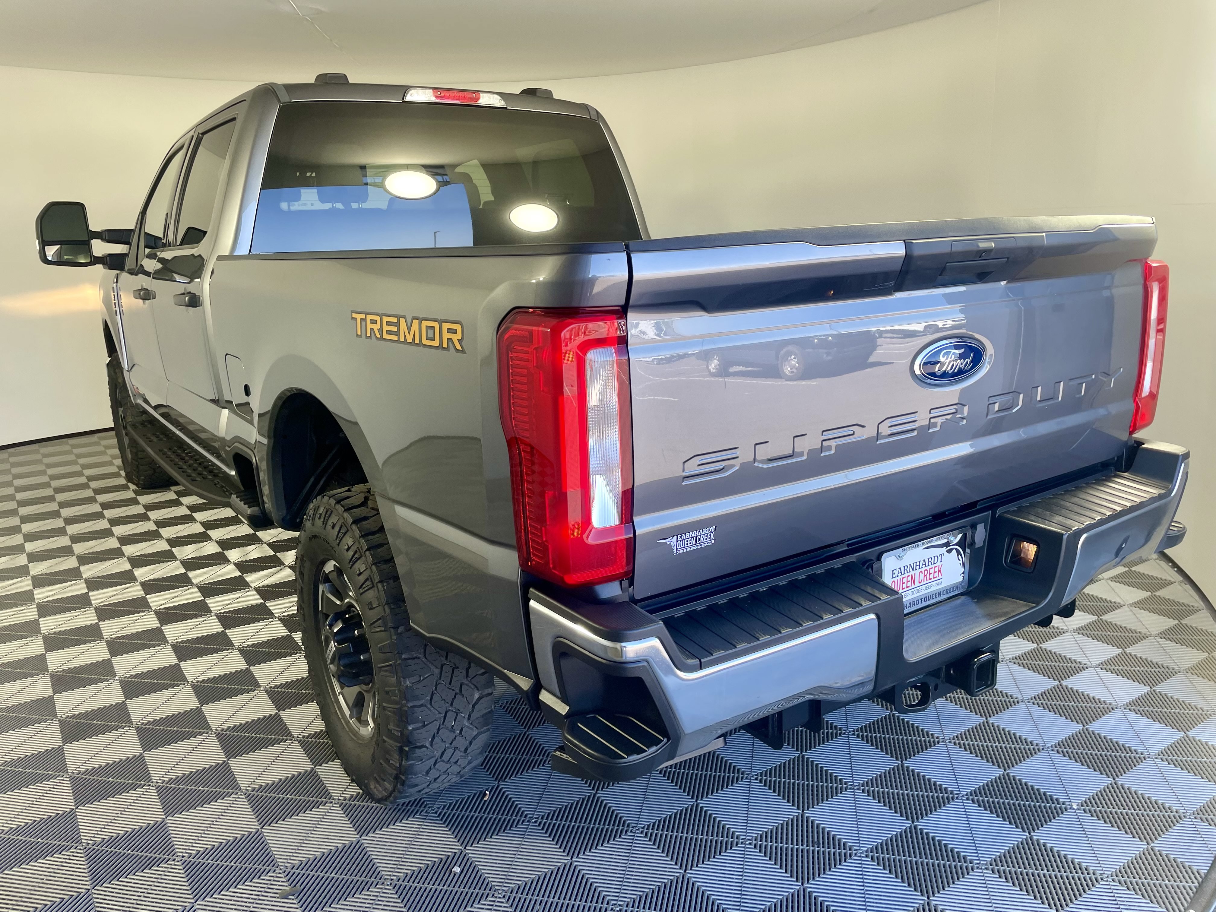 Used 2023 Ford F350 XLT w/ Tremor Off-Road Package AWD/4WD image 2
