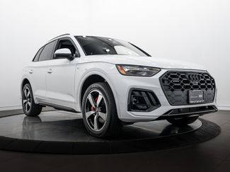 Certified 2024 Audi Q5 2.0T Premium Plus AWD/4WD video 1