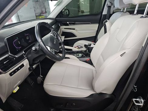 Used 2024 Kia Telluride S w/ S Sunroof Package AWD/4WD image 7
