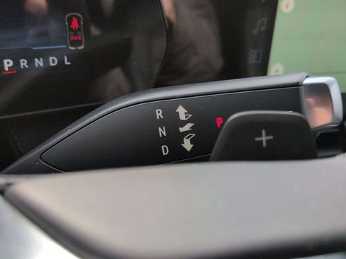 New 2026 Chevrolet Equinox LT w/ Convenience Package II image 17