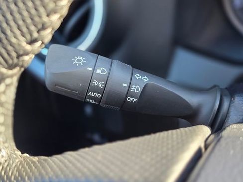 Used 2023 Toyota Tacoma TRD Off-Road image 34