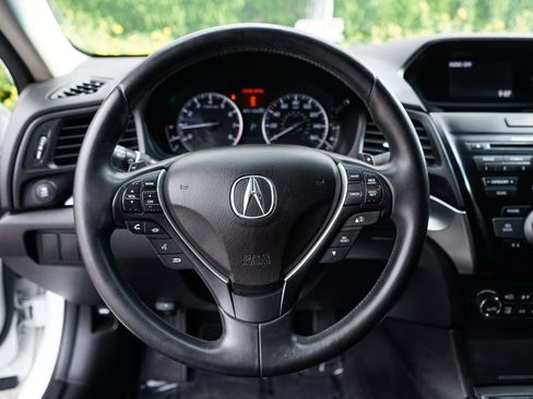 Used 2013 Acura ILX w/ Premium Package FWD image 19