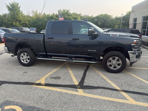 Used 2026 RAM 2500 Big Horn AWD/4WD image 4