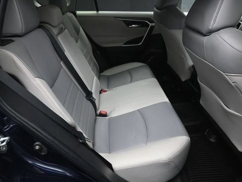 Used 2023 Toyota RAV4 XLE Premium AWD/4WD image 36
