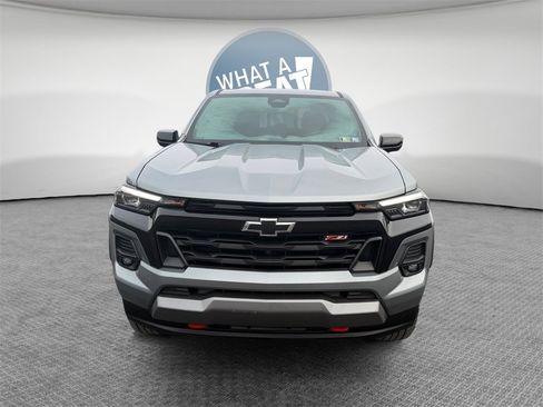 Certified 2024 Chevrolet Colorado Z71 w/ Z71 Convenience Package 2 image 9