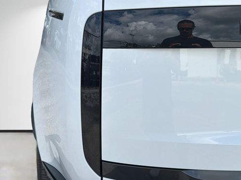 New 2026 Land Rover Range Rover SE AWD/4WD image 10