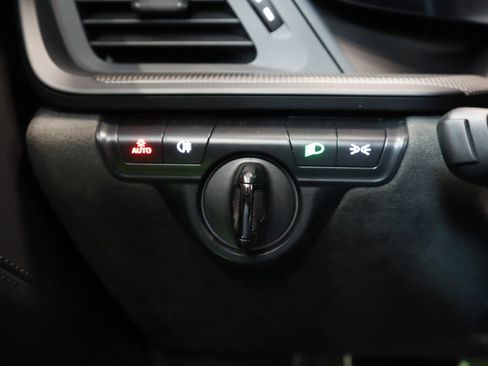 Used 2024 Porsche 911 Carrera GTS image 27