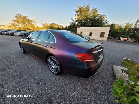 Used 2018 Mercedes-Benz E 300 4MATIC image 7