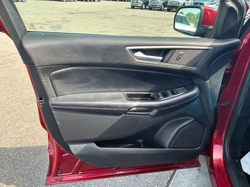 Used 2015 Ford Edge SEL w/ Equipment Group 201A FWD image 14