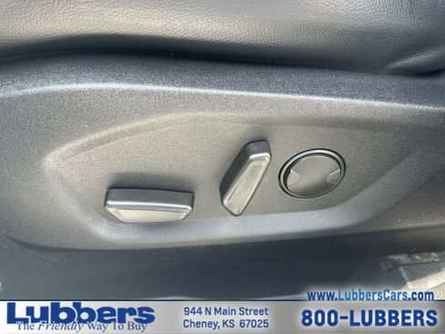 Used 2024 Ford Edge SEL w/ Convenience Package AWD/4WD image 12