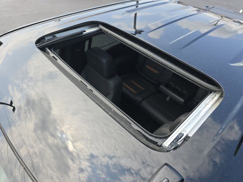 Used 2021 GMC Sierra 1500 AT4 image 5