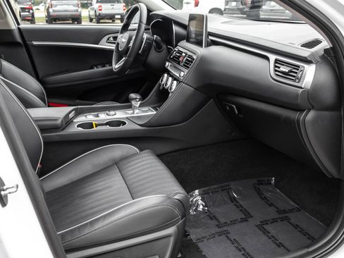 Used 2021 Genesis G70 2.0T w/ Elite Package AWD/4WD image 43