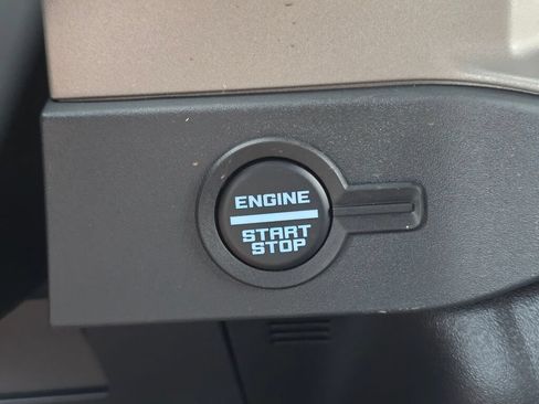New 2026 Ford Bronco Outer Banks AWD/4WD image 25