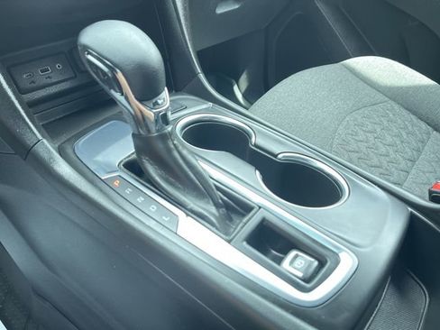 Certified 2023 Chevrolet Equinox LT FWD image 16
