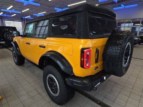 Used 2021 Ford Bronco Badlands image 11