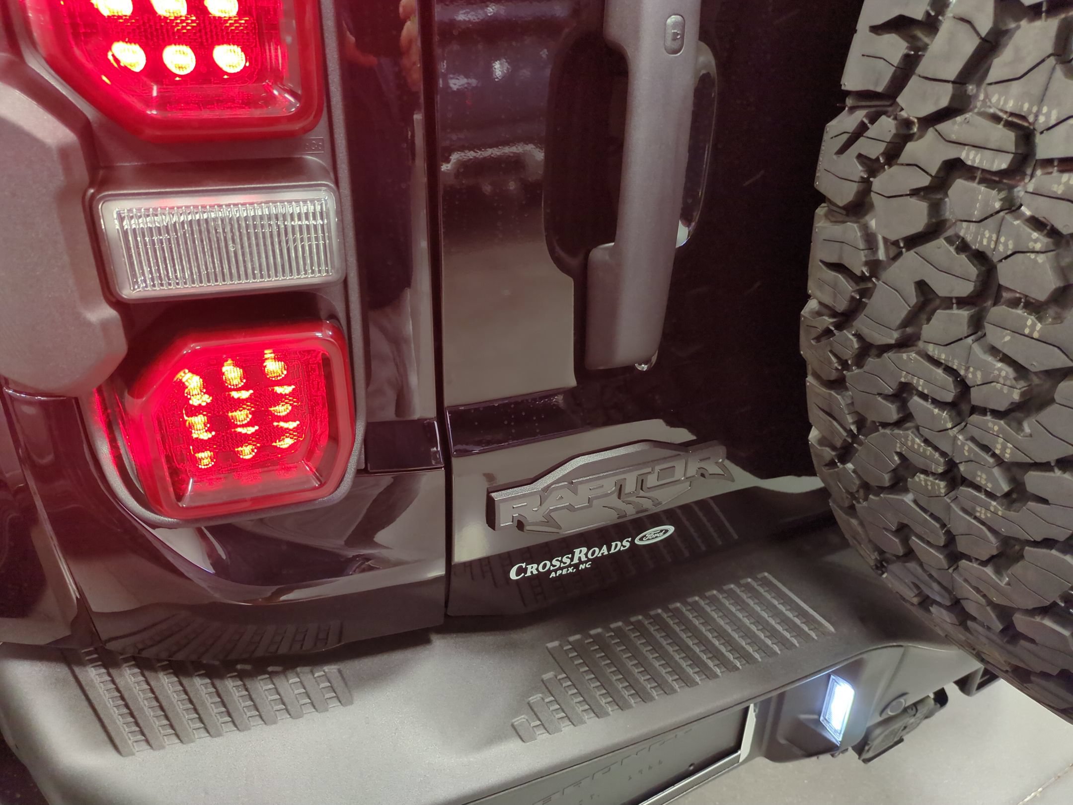 New 2026 Ford Bronco Raptor AWD/4WD image 33