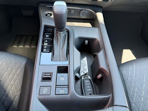 New 2026 Nissan Sentra SV w/ SV Convenience Package FWD image 20