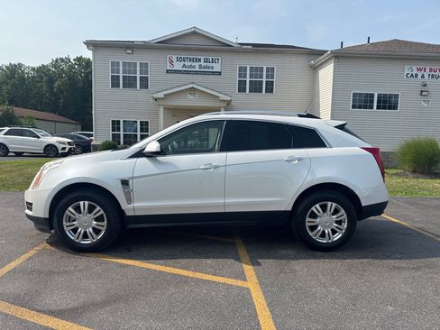 Used 2010 Cadillac SRX Luxury FWD image 1
