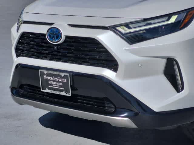Used 2023 Toyota RAV4 XSE AWD/4WD image 10