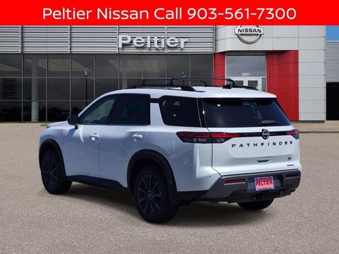 New 2026 Nissan Pathfinder SL w/ SL Premium Package FWD image 3