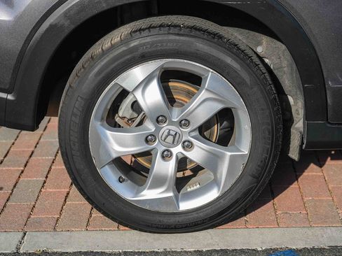 Used 2016 Honda HR-V LX image 11