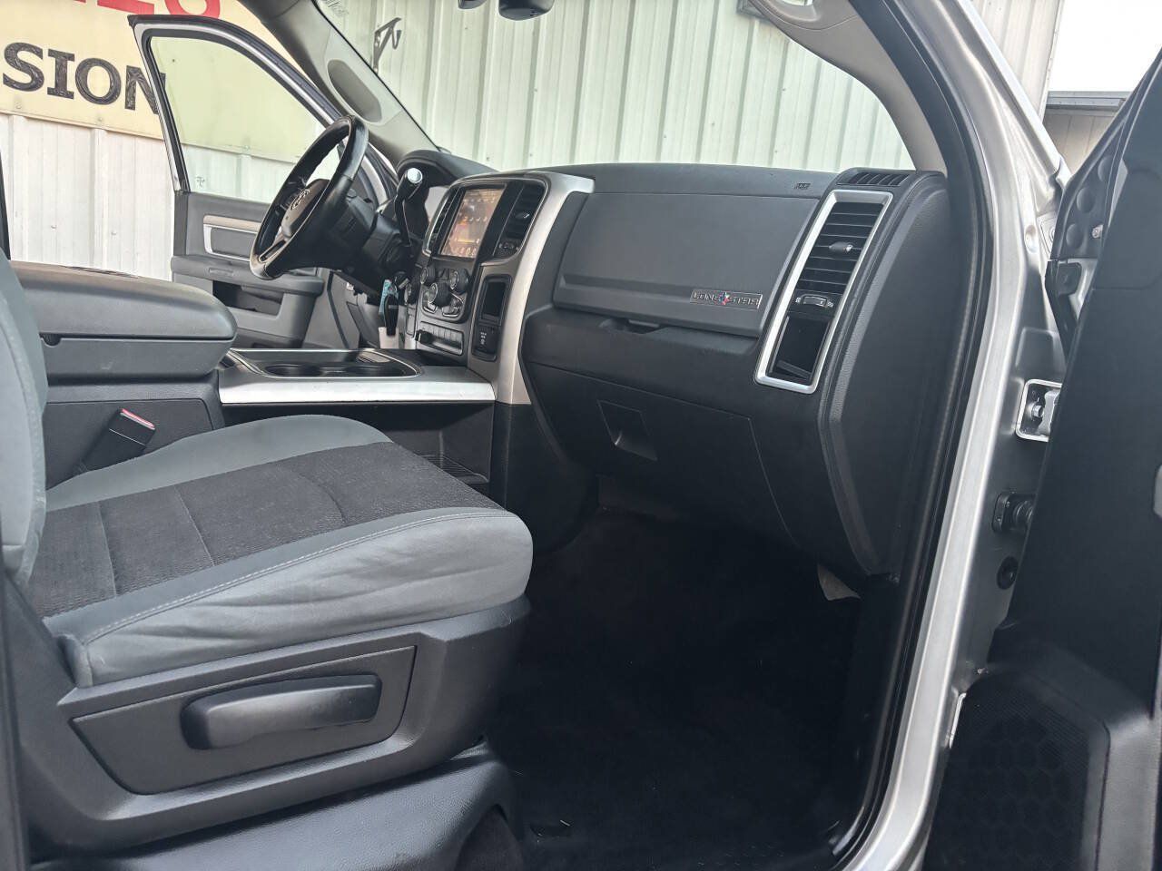 Used 2017 RAM 2500 Lone Star AWD/4WD image 13