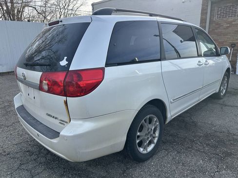 Used 2006 Toyota Sienna XLE Limited image 5