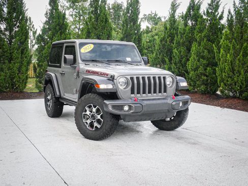 Used 2022 Jeep Wrangler Rubicon AWD/4WD image 2