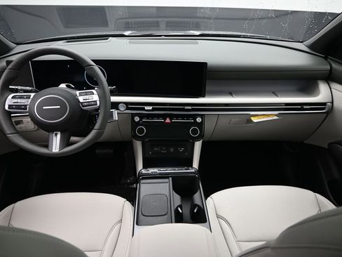 New 2026 Hyundai Tucson Limited image 23