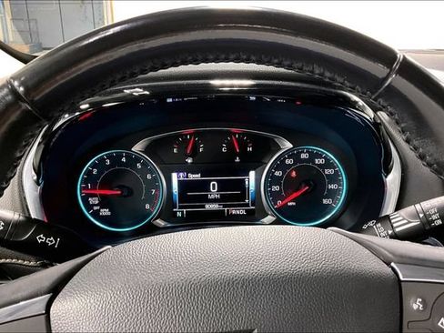 Used 2019 Chevrolet Traverse LT w/ LT Premium Package AWD/4WD image 15