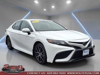 Used 2023 Toyota Camry SE video 1