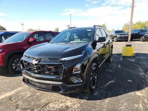 New 2025 Chevrolet Equinox RS image 2