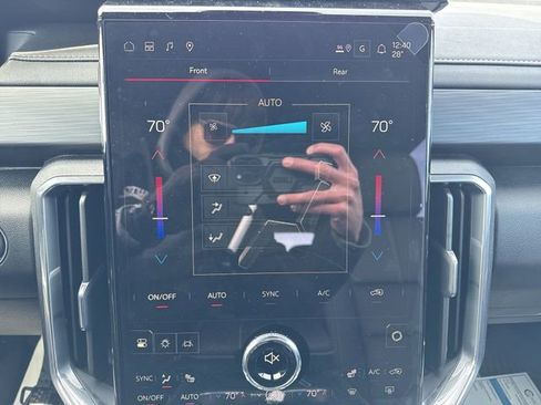 New 2026 GMC Acadia Elevation w/ Black Edition FWD image 19
