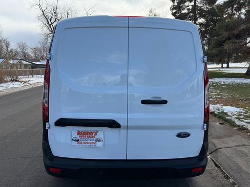 Used 2022 Ford Transit Connect XL image 4