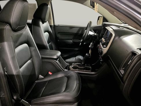 Used 2016 GMC Canyon SLT w/ Driver Alert Package AWD/4WD image 7