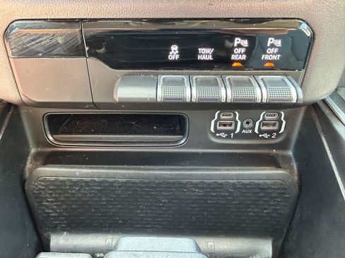 Used 2020 RAM 1500 Big Horn AWD/4WD image 27