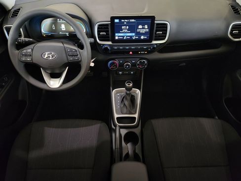 New 2026 Hyundai Venue SE FWD image 18