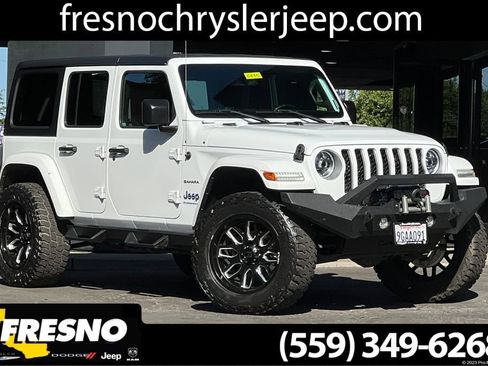 Used 2023 Jeep Wrangler Unlimited Sahara w/ Cold Weather Group AWD/4WD image 1