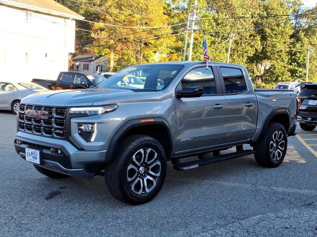 Used 2024 GMC Canyon AT4 AWD/4WD image 3