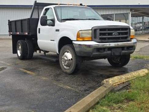 Used 2000 Ford F450 XL RWD image 2
