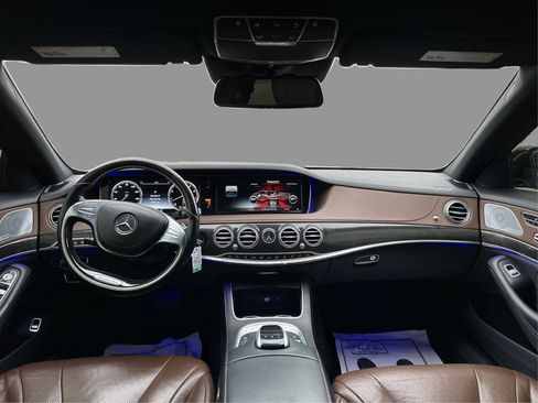 Used 2017 Mercedes-Benz S 550 4MATIC Sedan image 20