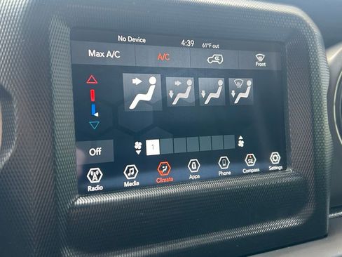 Used 2022 Jeep Wrangler Unlimited Sport AWD/4WD image 21